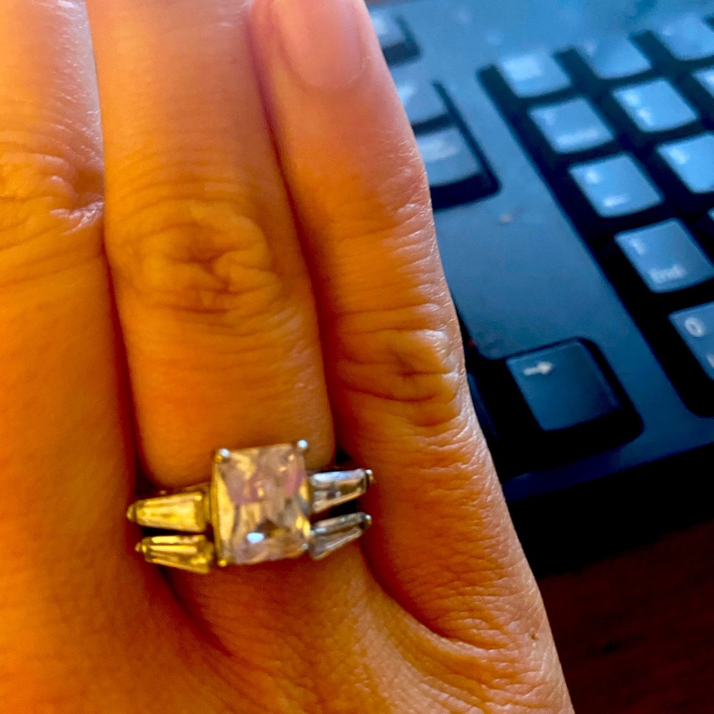 Engagement ring set